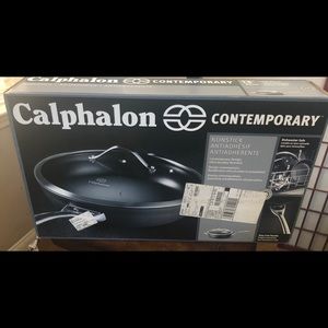 Calphalon Contemporary 13” deep skillet with lid